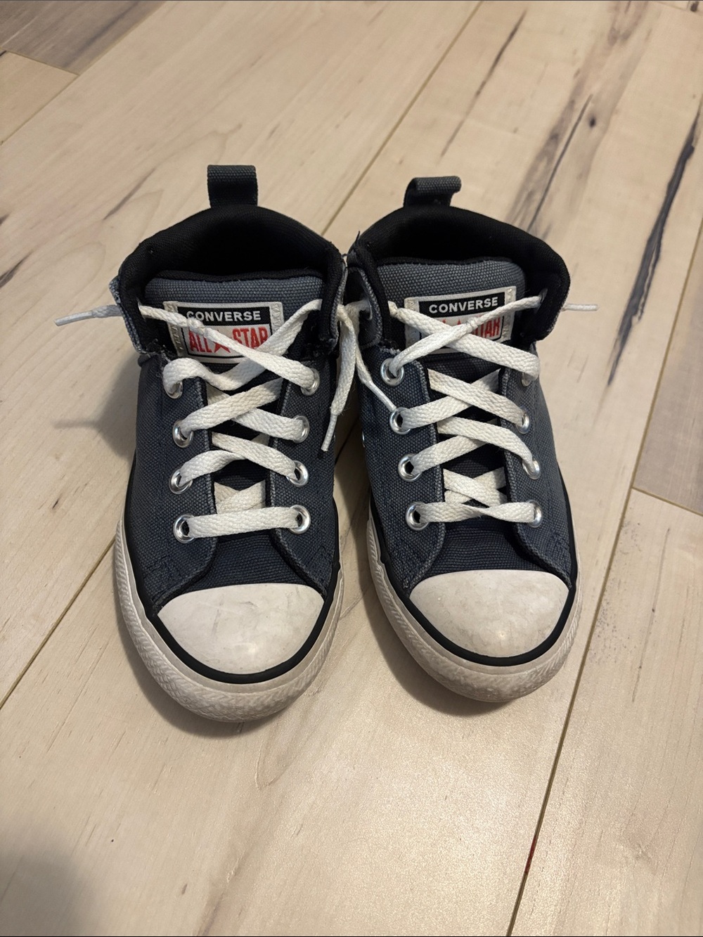 Converse Kids Navy and White Low-Top Sneakers s13